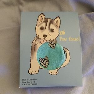 NIB Pawsitive vibes cozy dog socks